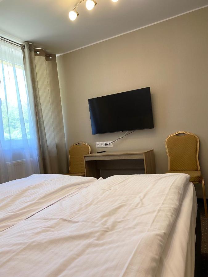 Gracja Bed & Breakfast Varşovia Exterior foto