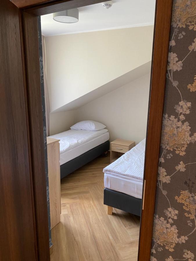 Gracja Bed & Breakfast Varşovia Exterior foto